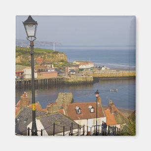Aimant Marches menant au port, Whitby, Nord
