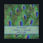 Aimant Mariage Emerald Green Royal Blue Peacock Feathers<br><div class="desc">Peacock plaira aux invitations de mariage. Invitations de mariage indiennes. Invitations de mariage à paon. Mariage violet paon.</div>