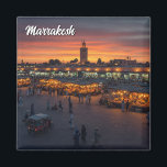 Aimant Marrakech Maroc Travel<br><div class="desc">Marrakech, souvent appelée la "Ville Rouge" en raison de ses bâtiments en grès rouge distinctifs, est l'une des villes les plus dynamiques et historiques du Maroc. Située au pied des montagnes de l'Atlas, elle est depuis des siècles un important centre culturel et commercial. Au coeur de Marrakech se trouve la...</div>