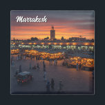 Aimant Marrakech Maroc Travel<br><div class="desc">Marrakech, souvent appelée la "Ville Rouge" en raison de ses bâtiments en grès rouge distinctifs, est l'une des villes les plus dynamiques et historiques du Maroc. Située au pied des montagnes de l'Atlas, elle est depuis des siècles un important centre culturel et commercial. Au coeur de Marrakech se trouve la...</div>