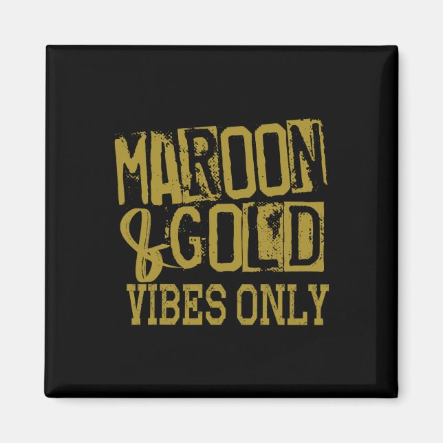 Aimant Marron Or Vibes Seulement Game Day Tee Haut Milieu (Devant)