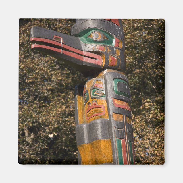 Aimant Mât totem dans un parc à Ottawa, Ontario, Canada (Devant)