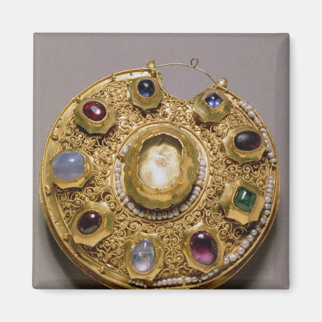 Aimant Médaillon Kolt, or serti de perles et (Devant)