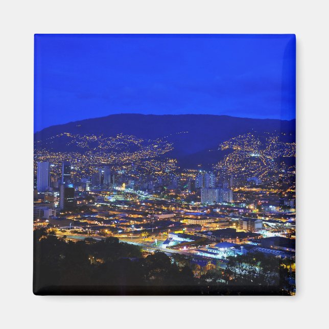 Aimant Medellin, Colombie à la nuit (Devant)