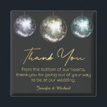 Aimant merci boules disco noir or mariage<br><div class="desc">arrière - plan deco par freepik.com stylish trois boules disco : bleu,  jaune,  rose et violet,  or noir arrière - plan merci aimant avec message.</div>