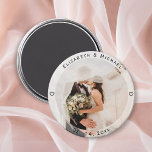 Aimant Modern Simple Bride and Groom Photo Wedding Favor<br><div class="desc">Modern Simple Bride and Groom Photo Wedding Favor magnet</div>
