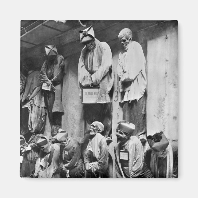 Aimant momies de catacombes à Palerme, Italie (Devant)