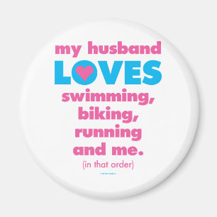 Aimant Mon mari aime des triathlons (le texte seulement)