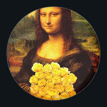 Aimant Mona Lisa With Bouquet Of Yellow Roses<br><div class="desc">yellow rose is the symbol for Joy,  Gladness,  Friendship,  Delight,  Promise of a new beginning,  Welcome Back,  Remember Me,   Jealousy,   "I care"</div>