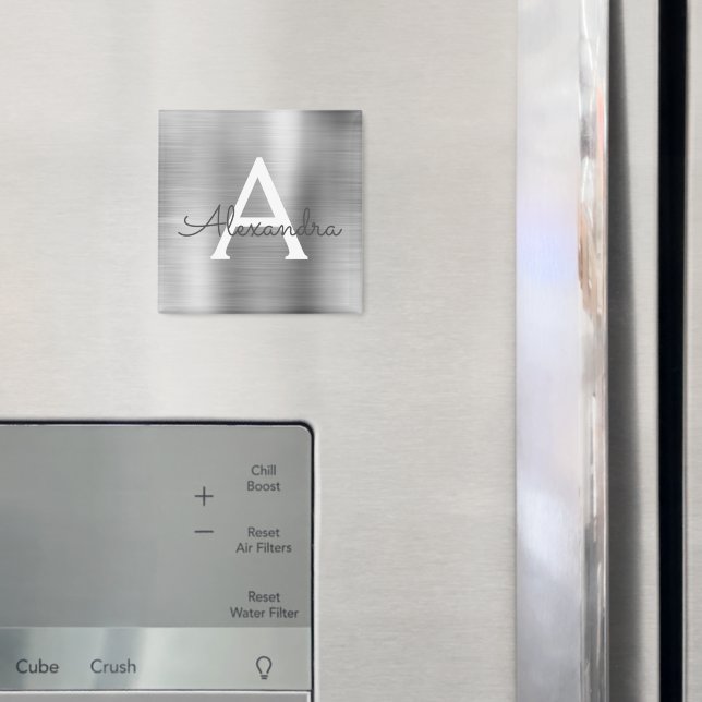 Aimant Monogramme de nom en métal brossé argent (In situ (réfrigérateur))