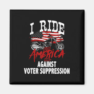 Aimant Motocycliste anti-Trump résiste à la répression de