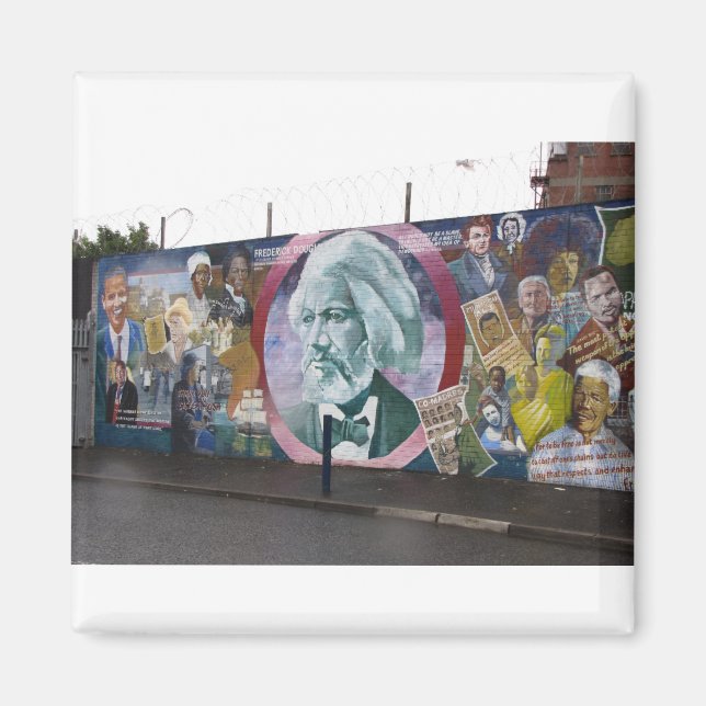 AIMANT MUR DE LA PAIX DE BELFAST (Devant)