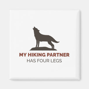 Aimant My Hiking Partner Has Four Legs