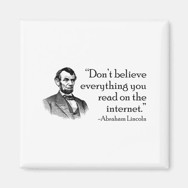 Aimant Ne croyez pas tout ce que vous lisez sur Internet  (Devant)
