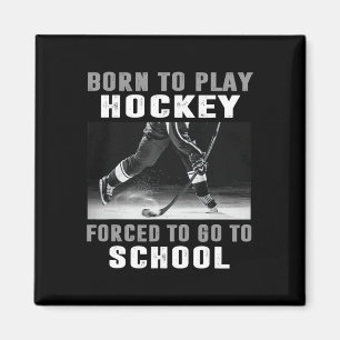 Aimant Né pour jouer au hockey, forcé d'aller à l'école