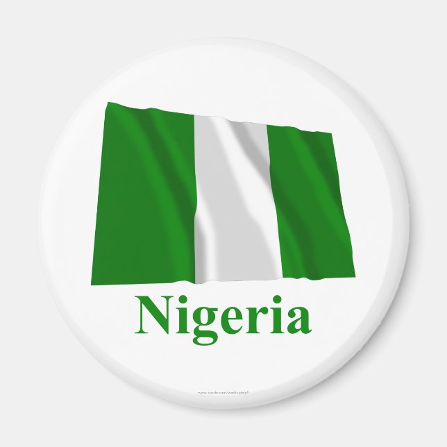 Aimant Nigeria brandissant un drapeau avec un nom (Devant)