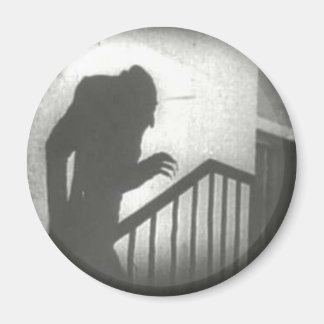 Aimant Nosferatu ramer les escaliers