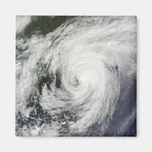 Aimant Ouragan Bill au-dessus de la Nouvelle-Écosse