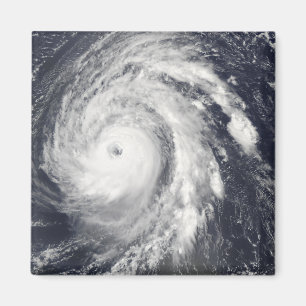 Aimant Ouragan Bill dans l'Océan Atlantique