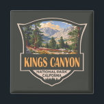 Aimant Parc national de Kings Canyon Illustration Art rét<br><div class="desc">Kings Canyon dessin vectoriel. Le parc est connu pour ses énormes séquoias,  notamment le géant General Grant Tree à Grant Grove.</div>