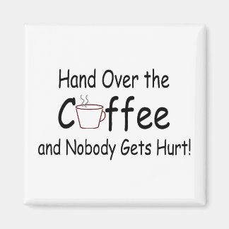 Aimant Passe Le Café Et Personne Ne Se Fait Mal