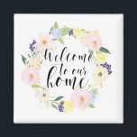 Aimant Pastel Spring Floral Wreath Bienvenue Dans Notre M<br><div class="desc">Aimant fantaisiste et élégant avec des fleurs pastel aquarelle et de la calligraphie moderne,  "Bienvenue dans notre maison."</div>