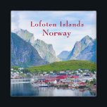 Aimant Paysage norvégien pittoresque Iles Lofoten Norvège<br><div class="desc">Paysage norvégien pittoresque Lofoten Island Norway - village de pêcheurs pittoresque de Reine,  île Lofoten,  Norvège - avec fjord pittoresque,  côte de mer et hauts sommets de montagne.</div>