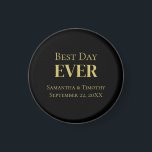 Aimant Personnalisé Black Gold Meilleur jour jamais Maria<br><div class="desc">Personnalisez ces Best Day Chaque Mariage Black Gold Magnet favorise. Disponible en rond et carré et en trois tailles différentes. Idéal pour la réception de mariage,  la fête du célibataire,  la fête de la bachelorette,  les douches nuptiales et le dîner de répétition.</div>
