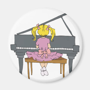 Aimant petite fille jouant du piano