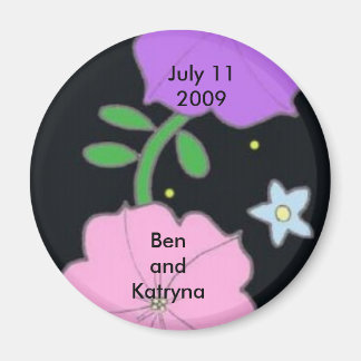 Aimant Petunia sur Black Enregistrer la date