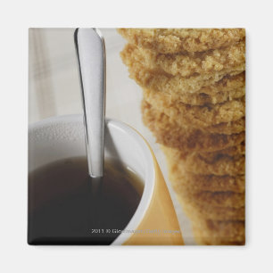 Aimant Plan rapproché d'une tasse de café avec des