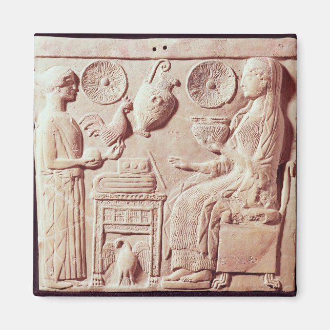 Aimant Plaque d'une femme offrant des cadeaux à un siège (Devant)