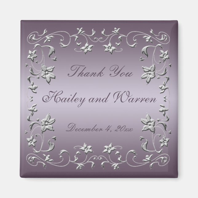 Aimant Plum et poitrine florale Favoriser l'aimant (Devant)