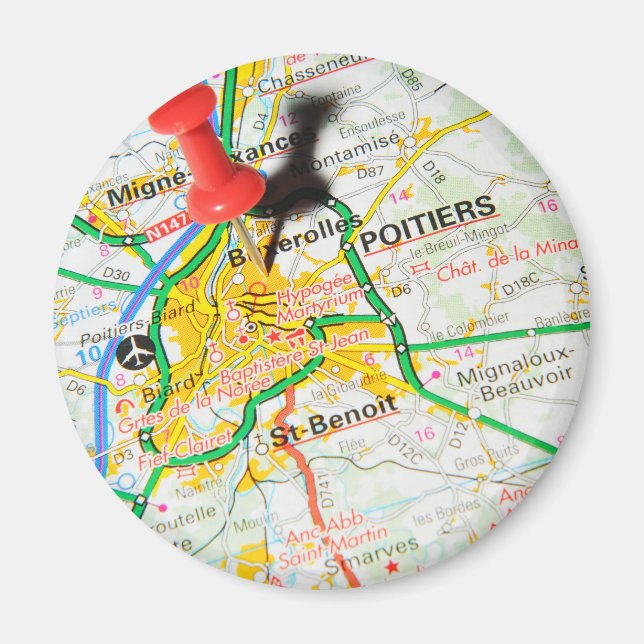 Aimant Poitiers, France (Devant)