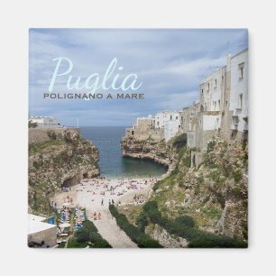 Aimant Polignano une plage de ville de jument dans