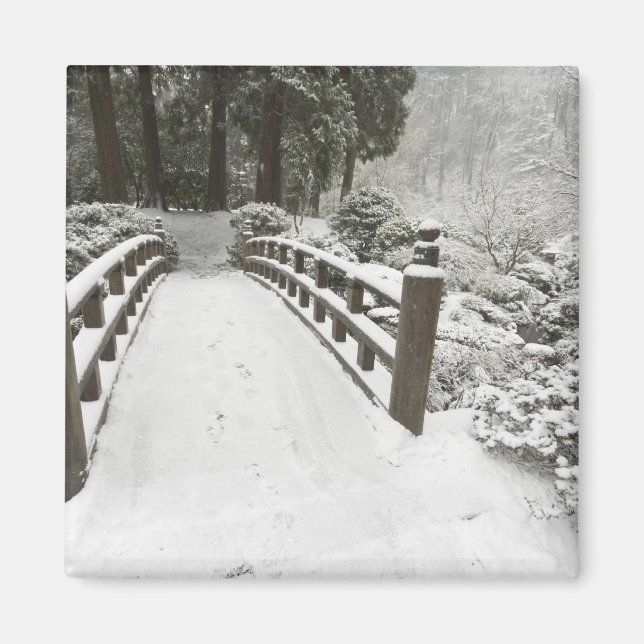 Aimant Pont de lune enneigé, jardin japonais (Devant)