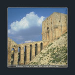 Aimant Pont d'entrée et douves, La Citadelle, Alep, Syr<br><div class="desc">Pont d'entrée et douves, La Citadelle, Alep, Syrie Ceci et d'autres vues et photos de design à http://www.beautifulclicks.com</div>