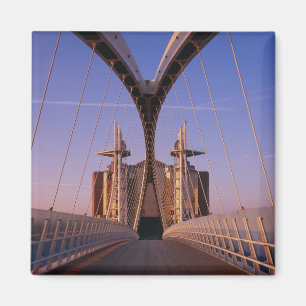 Aimant Pont du Millénaire, centre Lowry, Salford