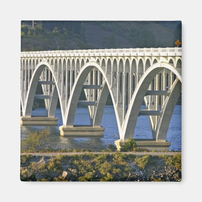 Aimant Pont Patterson Memorial autoroute 101 sur (Devant)
