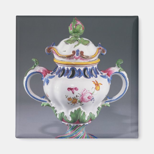 Aimant Pot-pourri Vase, fabriqué à Strasbourg, vers 1754- (Devant)