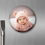 Aimant Premier Noël du bébé - Simple Photo type courbe<br><div class="desc">Ajoutez une photo à ce mignon petit aimant - parfait pour les filles ou les garçons. Une photo avec un type de superposition fait un aimant mémorable pour votre réfrigérateur. Utilisez un instantané mignon de votre téléphone et faites un article qui sera dernier pendant des années. Une police minimale moderne...</div>