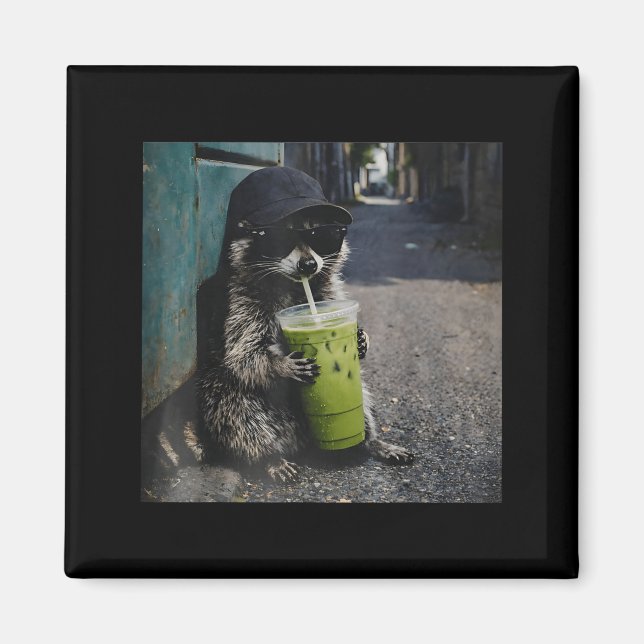Aimant Raccoon drinking matcha latte funny animal meme me (Devant)