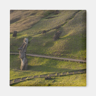 Aimant Rano Raraku, Rapa Nui, Île de Pâques, Chili