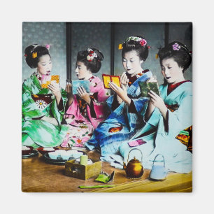 Aimant Rassemblement vintage de geisha coloré par main