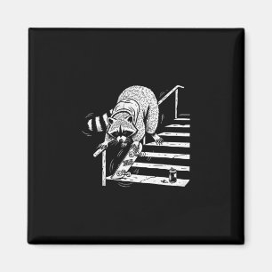 Aimant Raton laveur faisant du skateboard sur une rampe d