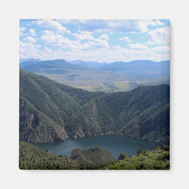 Aimant Regardant vers le bas sur le Gunnison (Devant)