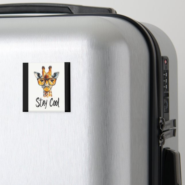 Aimant Restez Cool - Illustration de girafe avec lunettes (In Situ (Bagages))