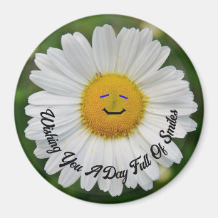 Aimant rond de marguerite souriant