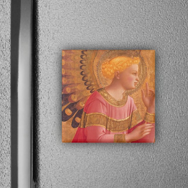 Aimant rose victorien (Christian angel figure pink dress golden halo on frig magnet.)