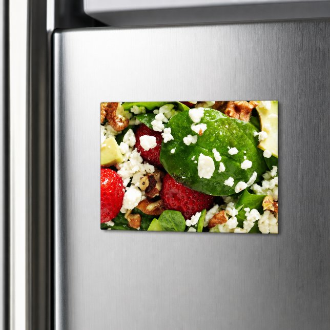 Aimant Salade fraîche aux épinards, à l'avocat et à la fr (Créateur téléchargé)